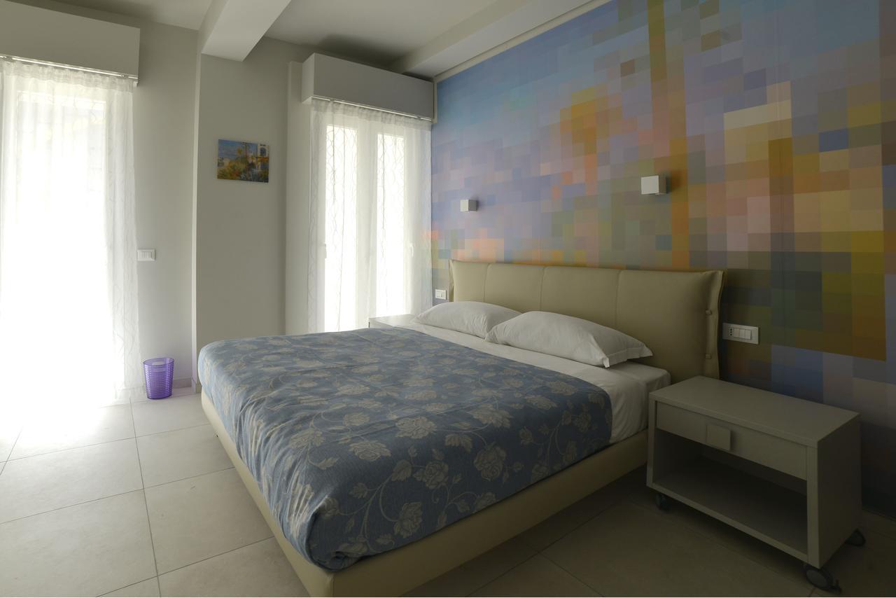 Hotel Villa Miki Bordighera Eksteriør bilde
