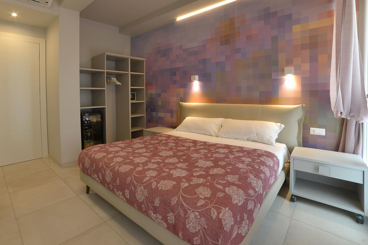 Hotel Villa Miki Bordighera Eksteriør bilde
